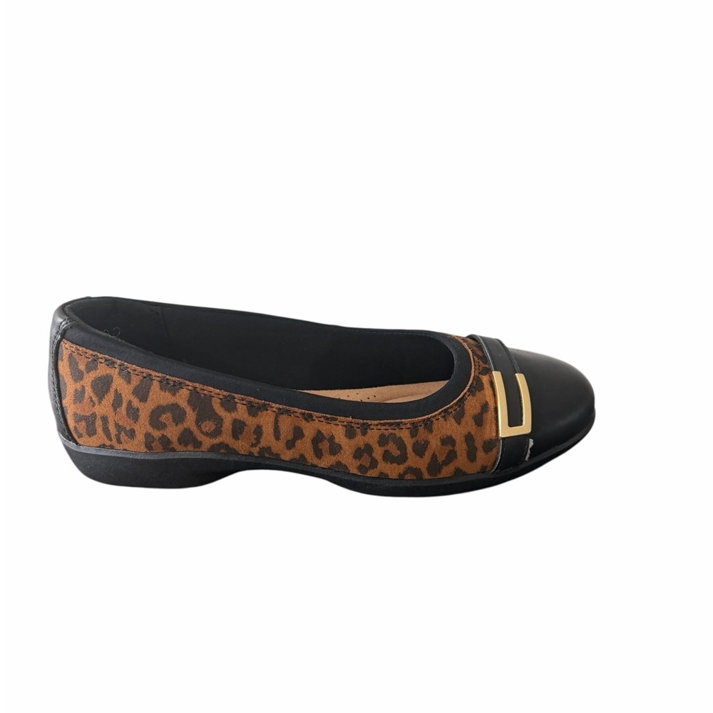 Clark’s Collection Women's Leopard Print Ballet Flat with Black Cap Toe